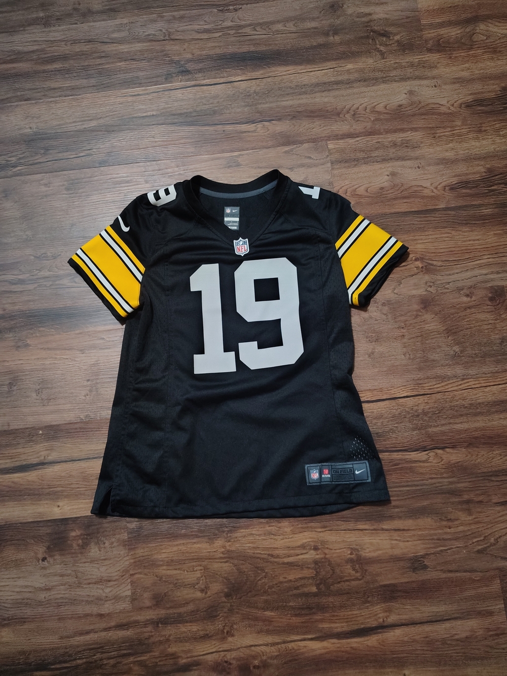 Nike Black and Yellow Short Sleeve Football Jersey with Number 19